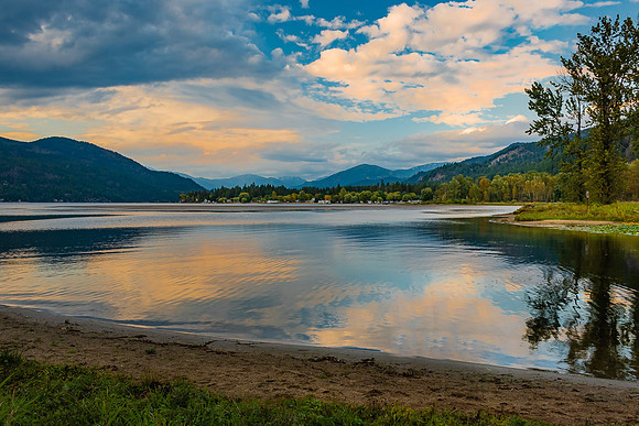 Christina Lake - beach