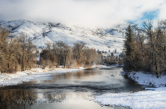 Buy LOCALLY / Local Landscapes, Local Photographers, Local Printing.